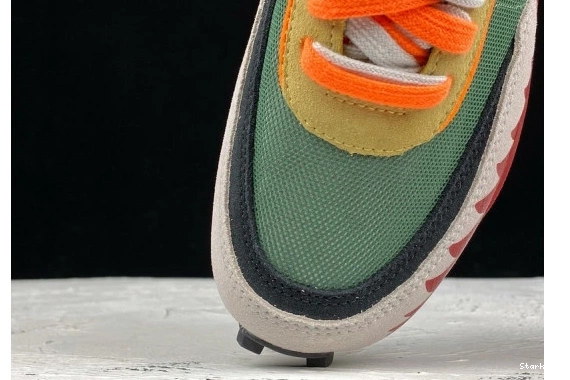 sacai BV0073-081 LD Shark Nike Big Waffle 0828